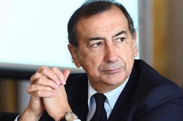 L’appello di Beppe sala ai milanesi: “Restate a casa il più possibile”