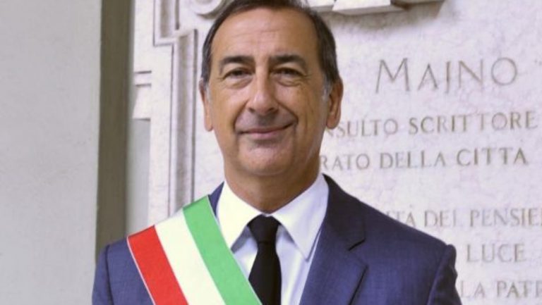 Gradimento al 65% nei sondaggi sull’operato di Beppe Sala