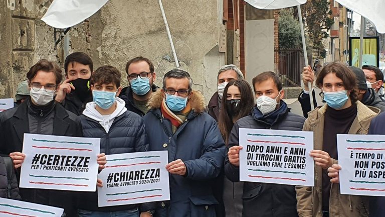 protesta avvocati milano
