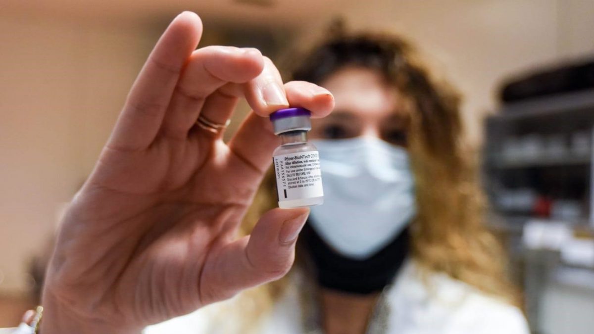 Finite in 2 giorni le prime dosi del vaccino anti covid al Niguarda