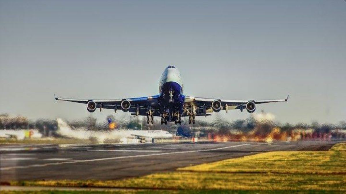 Il traffico aereo a Milano è fermo, Sea: “La ripresa nel 2023”