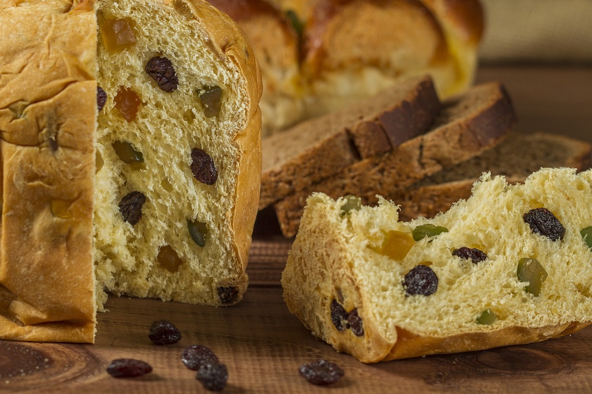 Torna l’iniziativa del panettone sospeso a Milano per i bisognosi