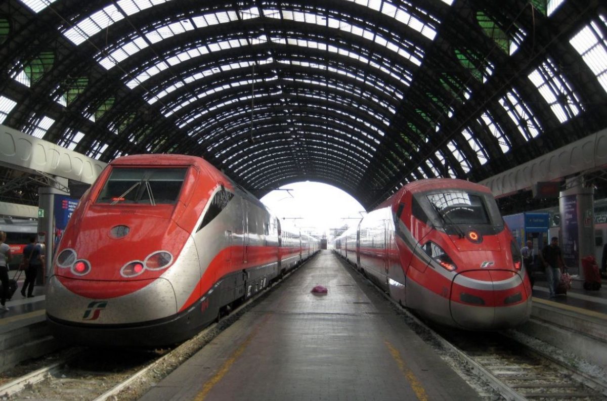Grande fuga da Milano: 200 mila persone lasceranno la città per Natale