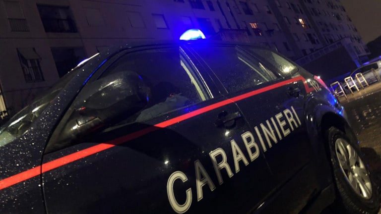 Milano, incidente mortale a Corsico: coppia travolta da un pirata della strada