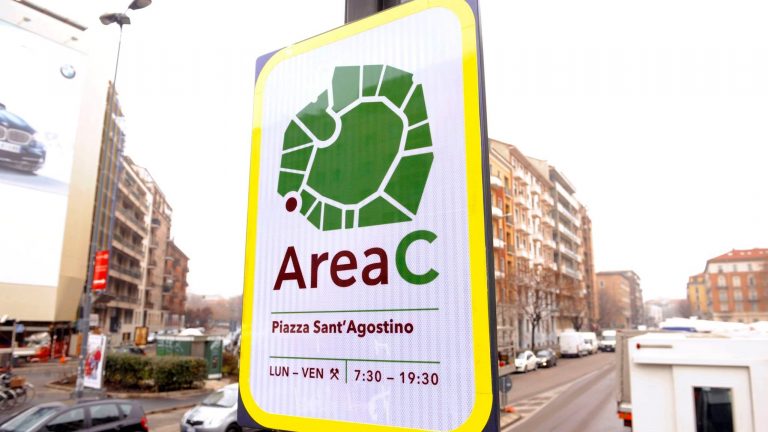 attiva area c milano