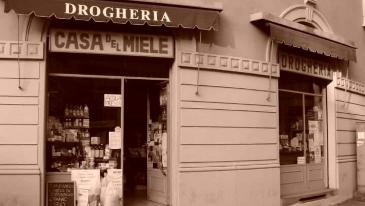 “La Casa del Miele” di Milano chiude: “Mi arrendo alla realtà”