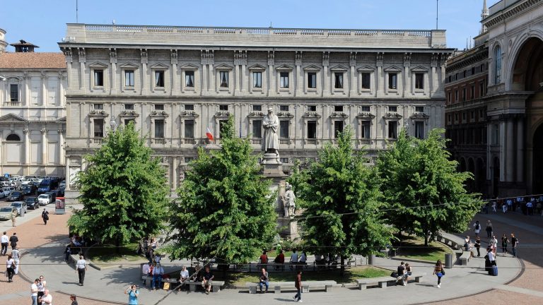 Bilancio comunale in rosso dopo il Covid: Milano perde 350milioni