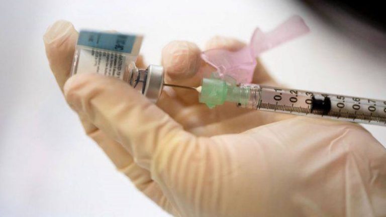 Vaccini Johnson & Johnson al Buzzi: qui la sperimentazione sui minori