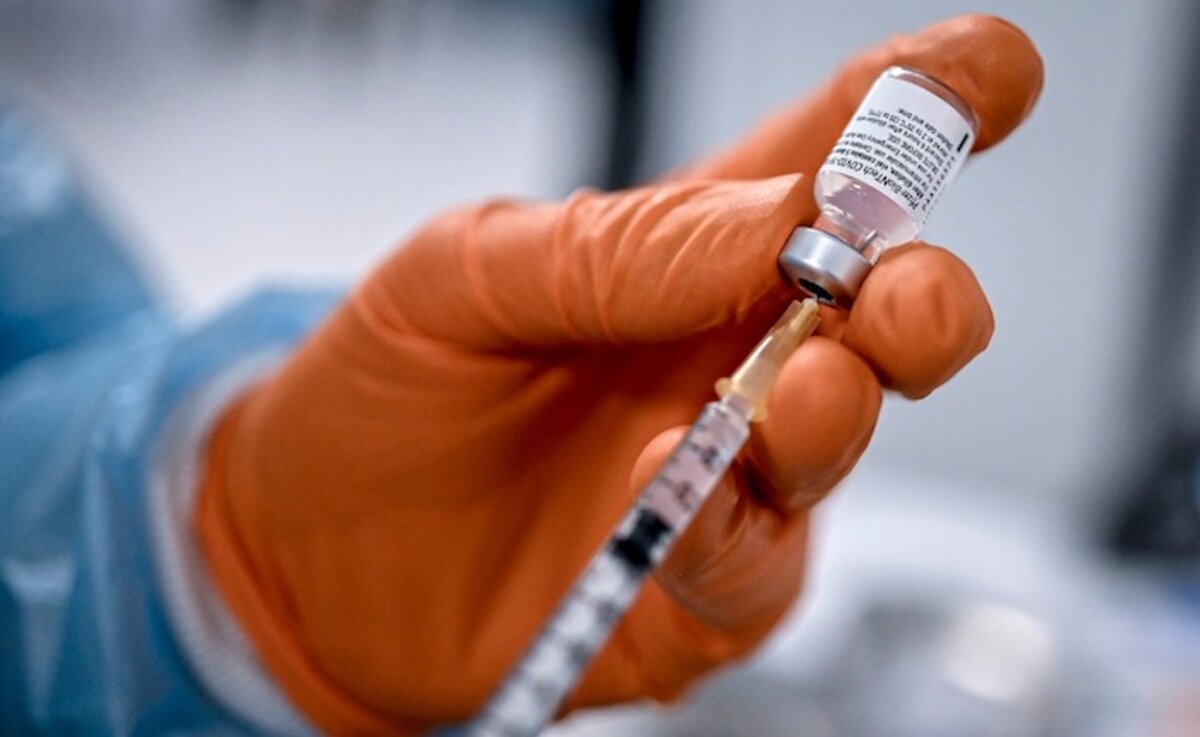 Lombardia, come prenotare i vaccini anti-Covid