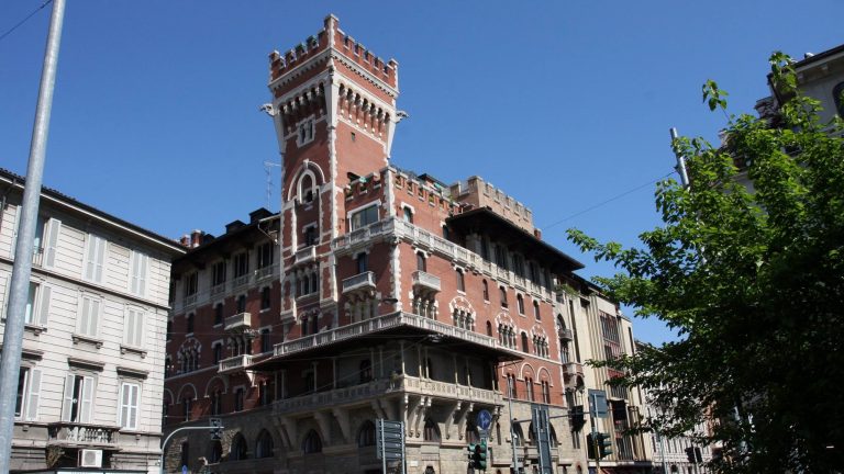castello cova milano