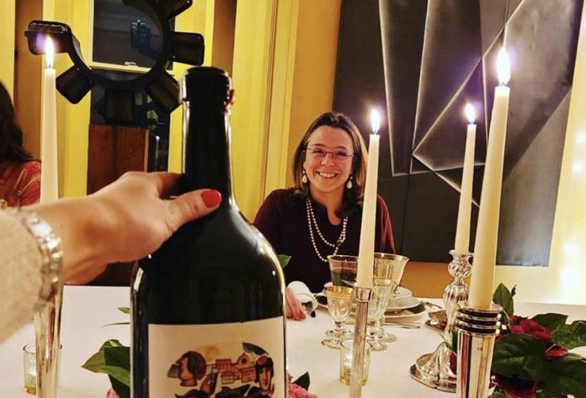 Covid, polemica per la foto della vicesindaca Scavuzzo a cena da amici