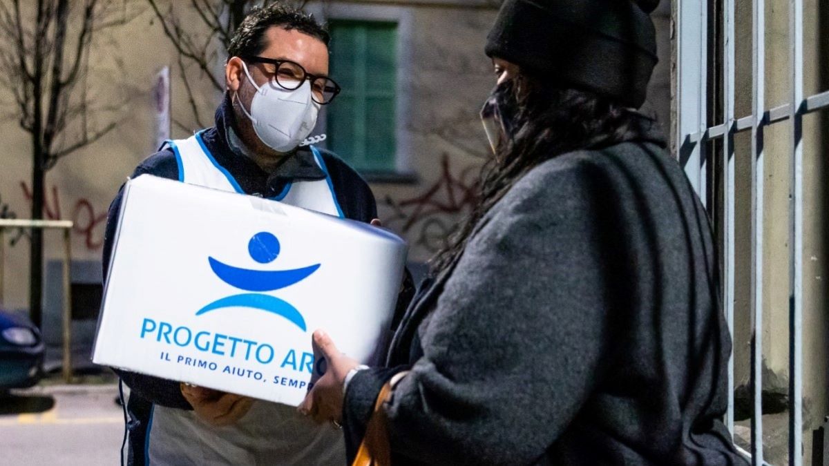 Progetto Arca a Milano: aiutate 10mila persone dopo il covid