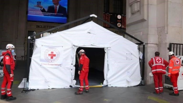 Stazione Centrale di Milano: tamponi per il covid gratis per tutti