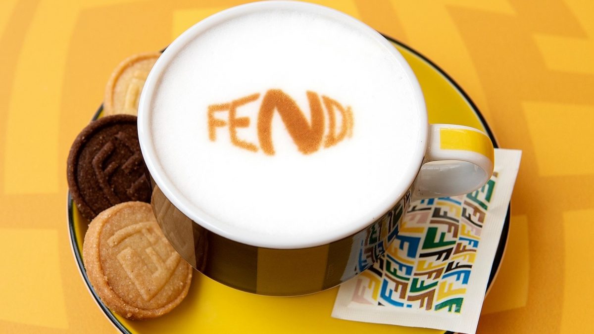 Fendi caffè: il temporary bar alla terrazza della Rinascente a Milano