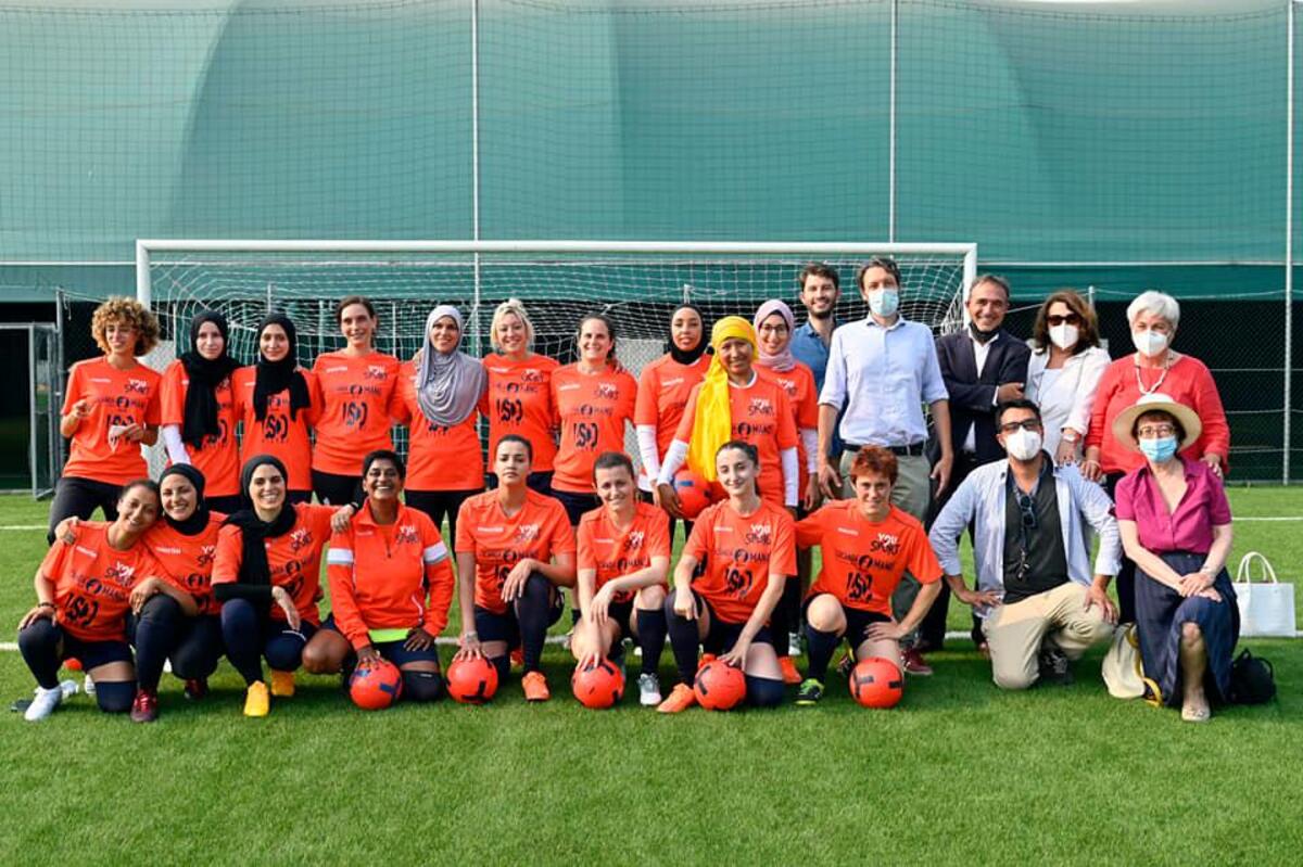 A Milano esordisce la prima squadra di calcio femminile multietnica