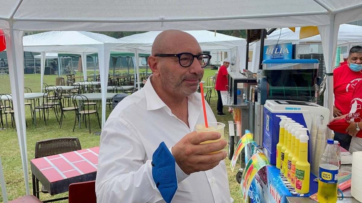 La campagna elettorale di Bernardo: l’incontro con i cittadini