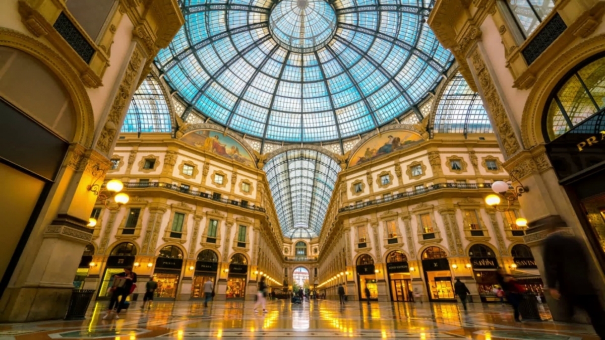Nuovi negozi in Galleria: arrivano Gucci e Chanel