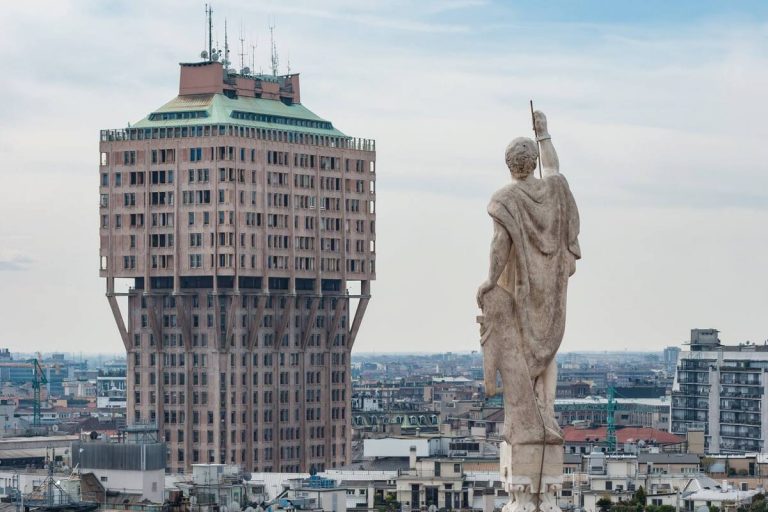 il grattacielo Torre Velasca