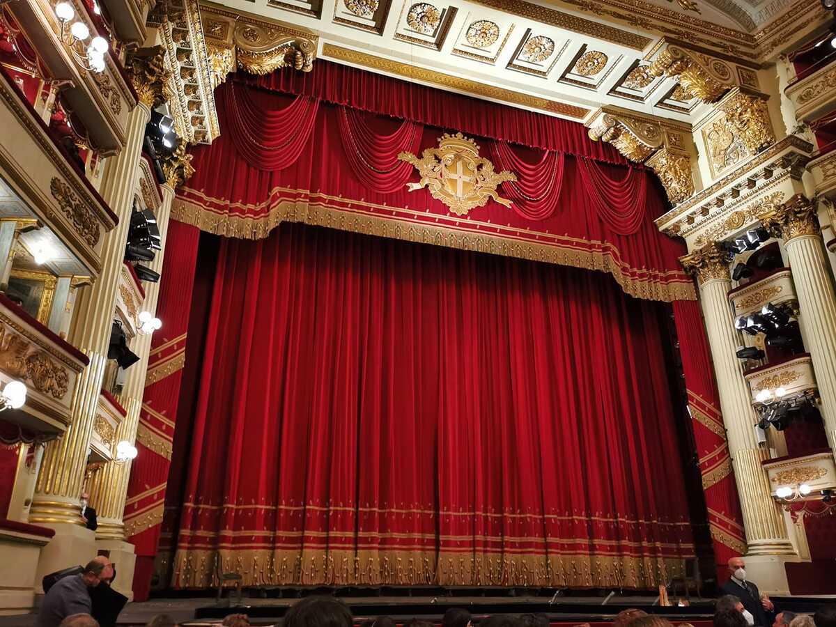 Teatro alla Scala: distanziamento e mascherine per salvare la Prima di Macbeth