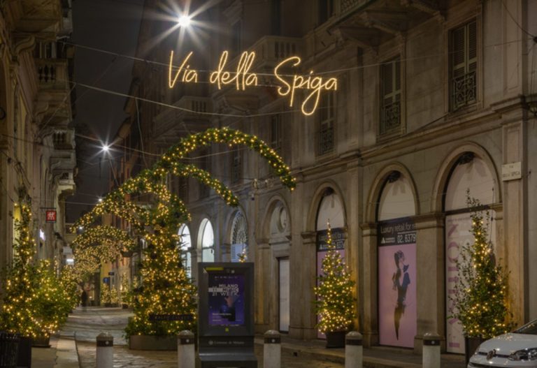 Luci di Natale, via della Spiga