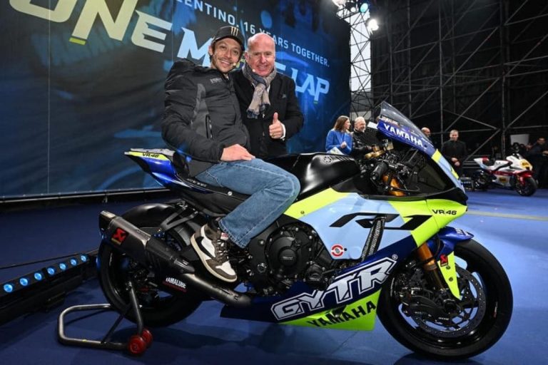 Valentino Rossi, ultimo giro Eicma