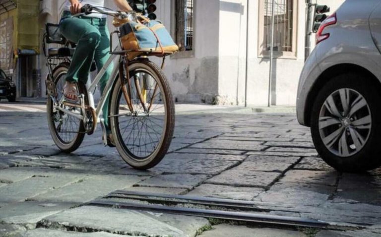 Pavè Milano, binari morti