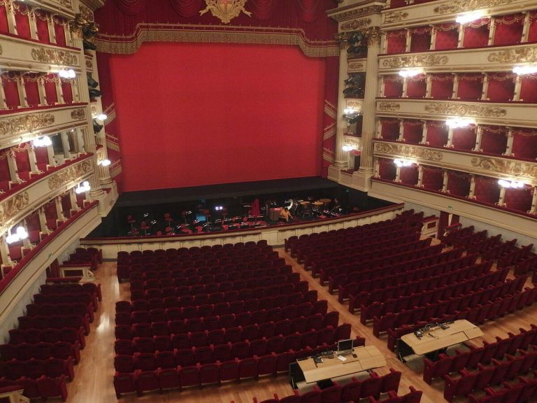 Sala: “Il Macbeth del 7 dicembre alla Scala va ripensato. Prudenza per il concerto di Capodanno”