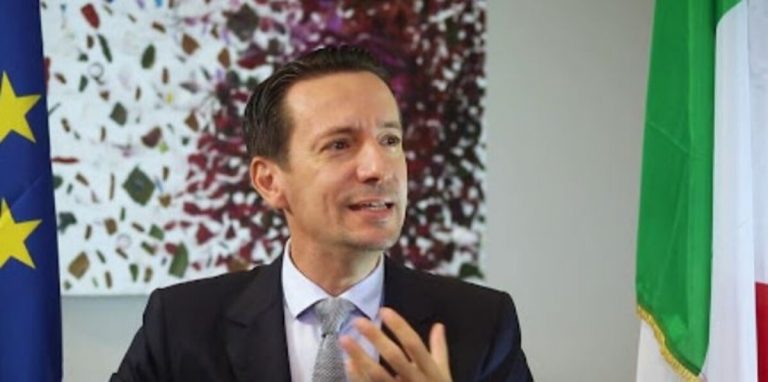 Luca Attanasio, Ambrogino dimenticato