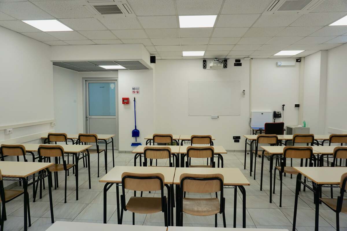 Covid: nelle scuole di Milano sono 156 le classi in quarantena