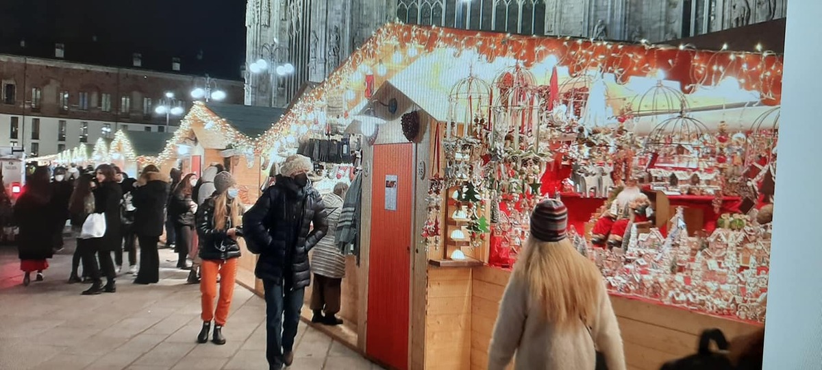 Mercatini di Natale: 65 chalet in piazza Duomo