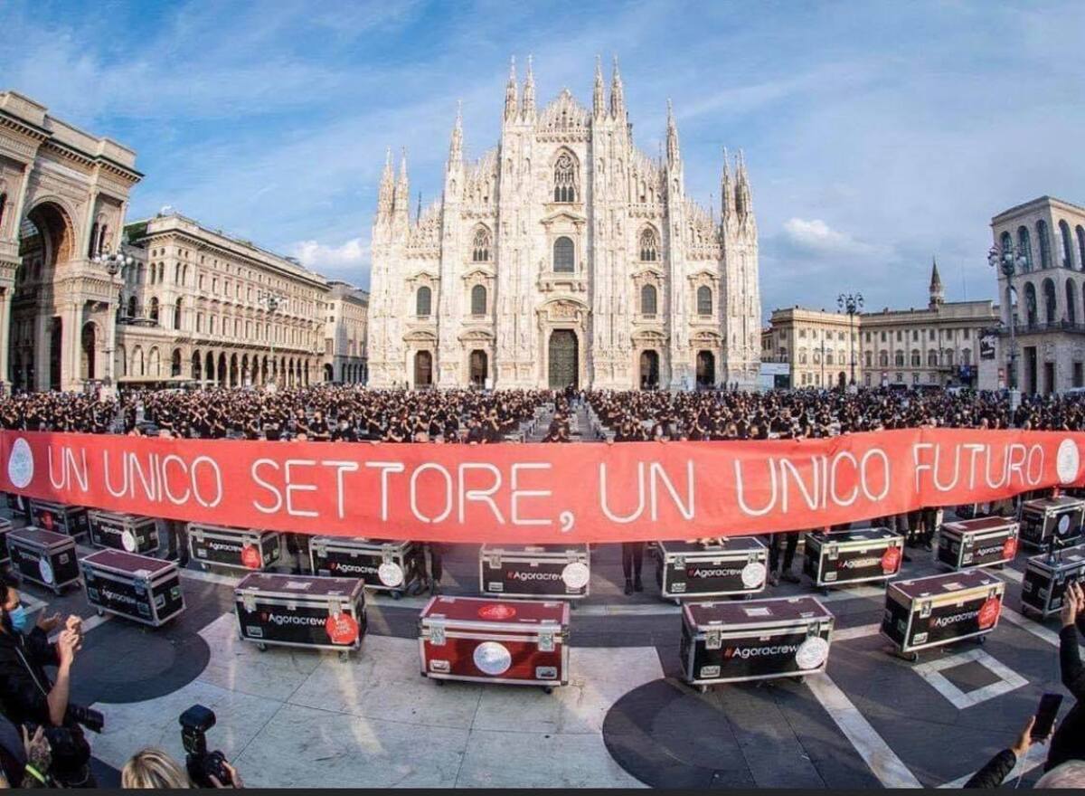 Covid, i lavoratori dello spettacolo sono in crisi: cancellati numerosi eventi