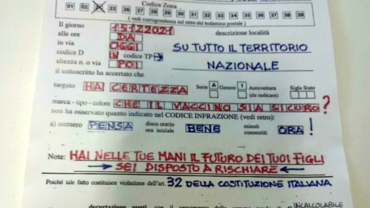 Finte multe no vax: le contravvezioni sulle auto in sosta a Milano