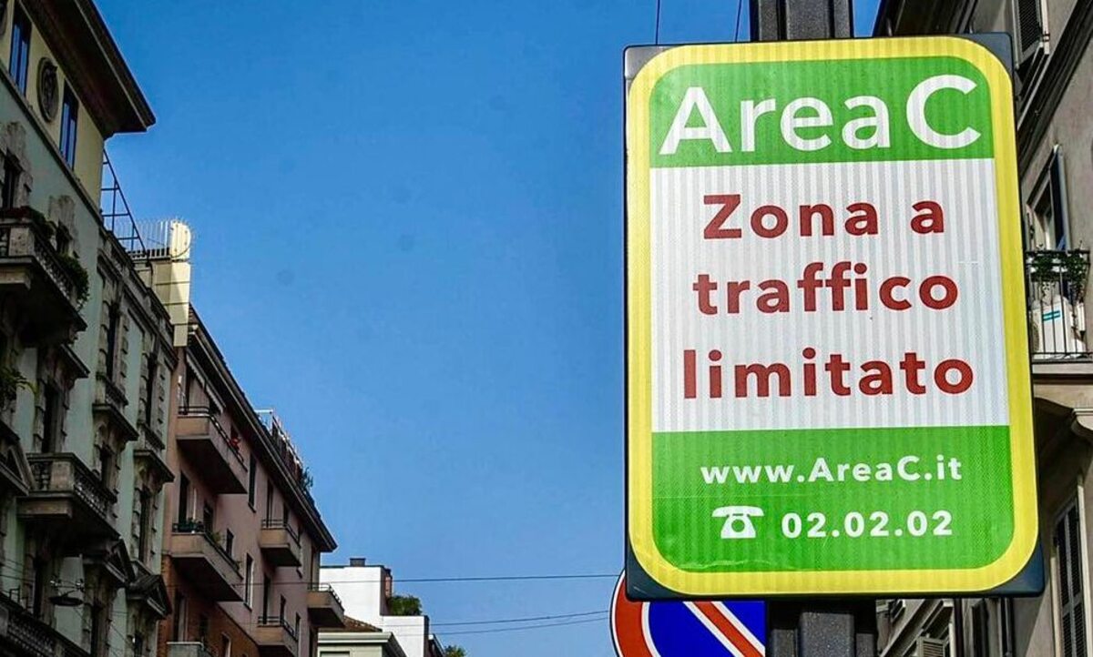 Pass Area B e C: a Milano è prevista anche la proroga di parcheggio per i disabili