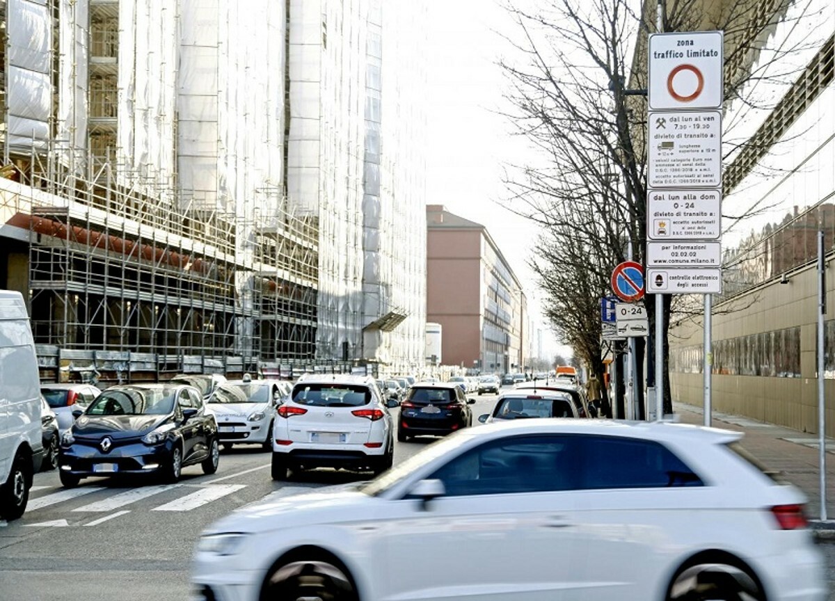 Dieci anni di Area C: i dati sulla congestion charge