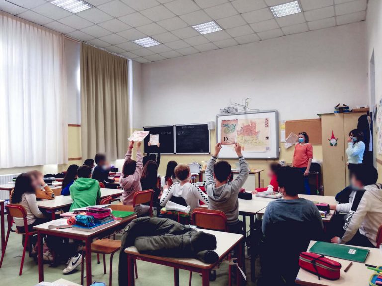Lombardia, meno Dad alle elementari e agli asili: si torna in aula