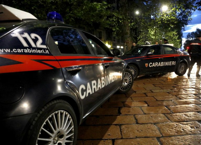 Lite al The Club di Milano: 31enne infastidisce una ragazza, accoltellato