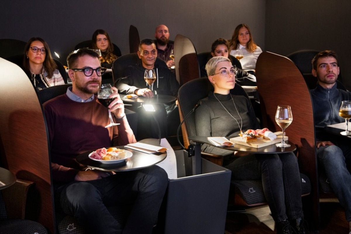 All’Anteo riapre la sala Nobel cinema-ristorante: info e prezzi
