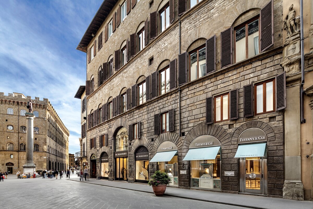 Case di lusso a Milano, il record: il valore di vendita degli immobili è pari a 4,66 miliardi