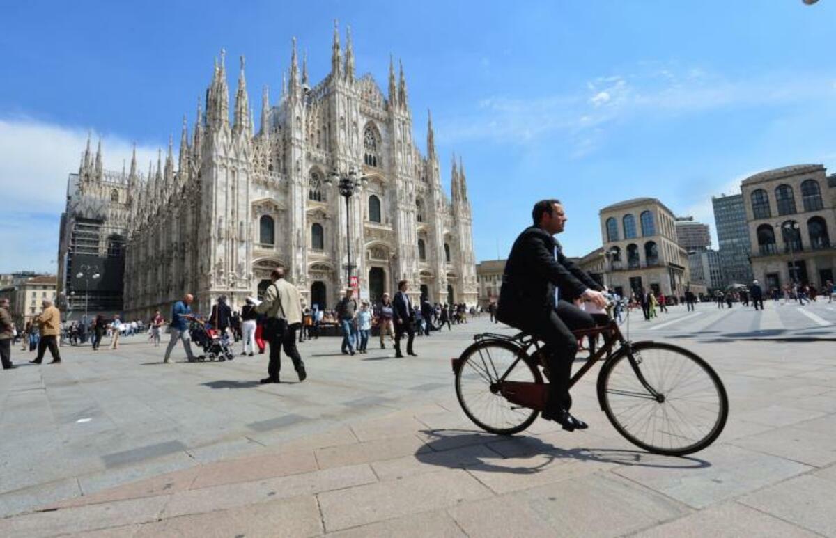Mobilità, aumentano del 30% gli incidenti in bicicletta. I ciclisti: “Necessarie strade più sicure”