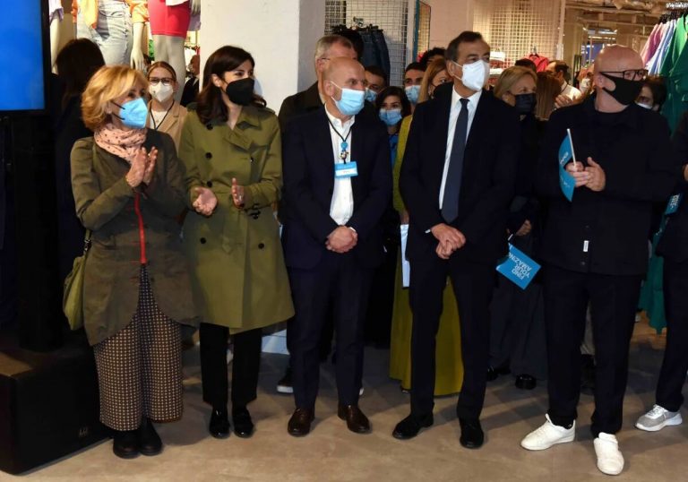 Primark assume 30 donne vittime di violenza: il progetto sociale