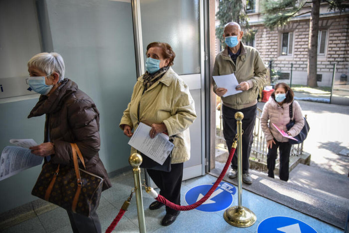 Coronavirus, open day a Sesto San Giovanni per la quarta dose di vaccino