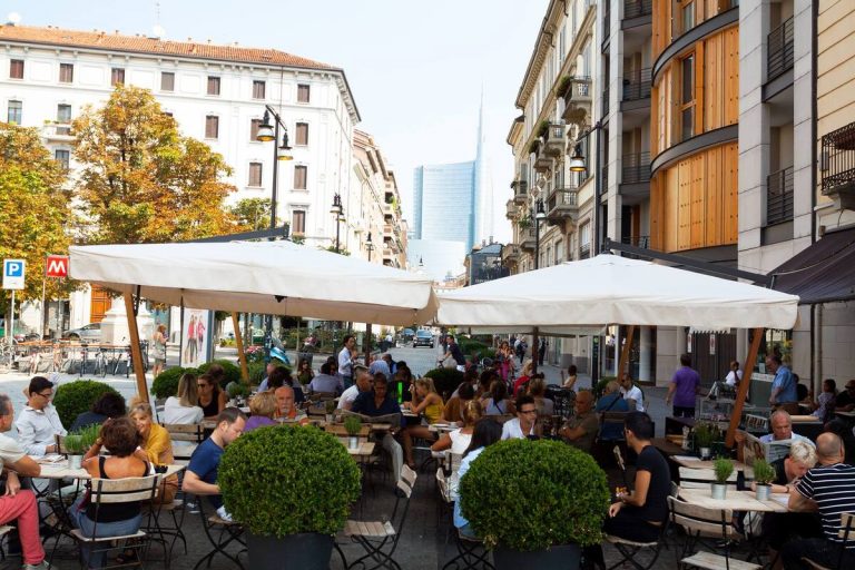 Stop ai buoni pasto, bar e ristoranti rifiutano i ticket in pausa pranzo