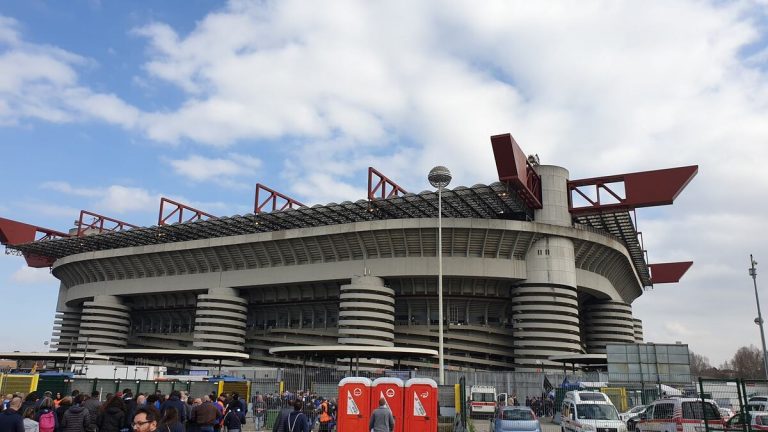 Stadio San Siro, polemiche sui referendum: la telenovela continua