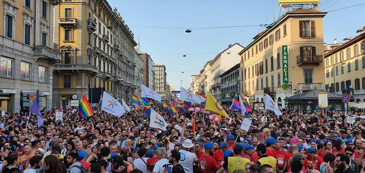 Milano Pride 2022, due settimane di eventi e la mega parata: gli appuntamenti
