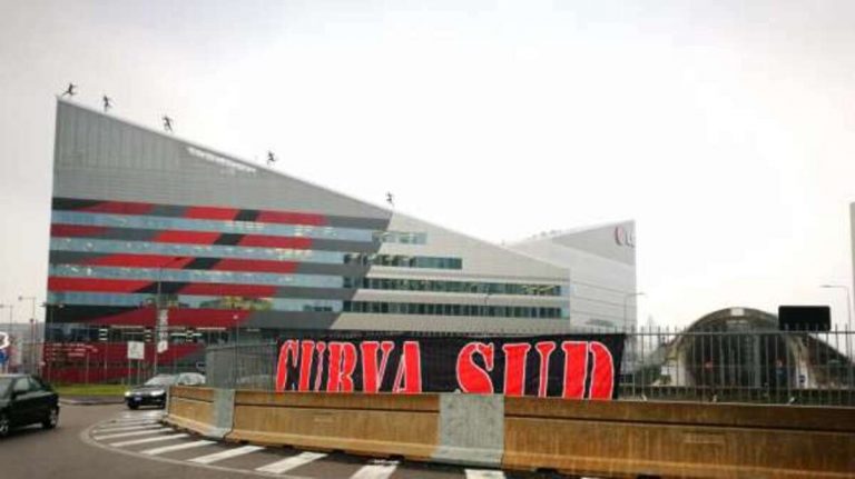Maxischermo Sassuolo-Milan, Sala: “Nessun veto, ma non al Duomo”