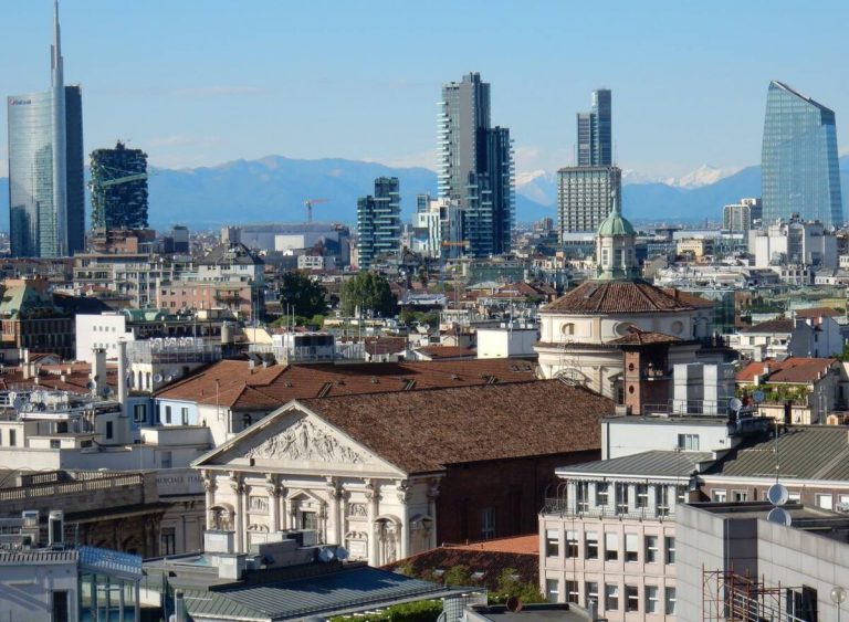 Milano seduce per affari e studio: il traffico opprime la qualità globale