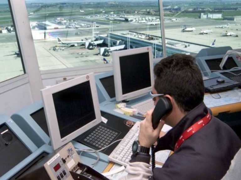 Aerei, Enav annuncia lo sciopero del centro di controllo d’area di Milano