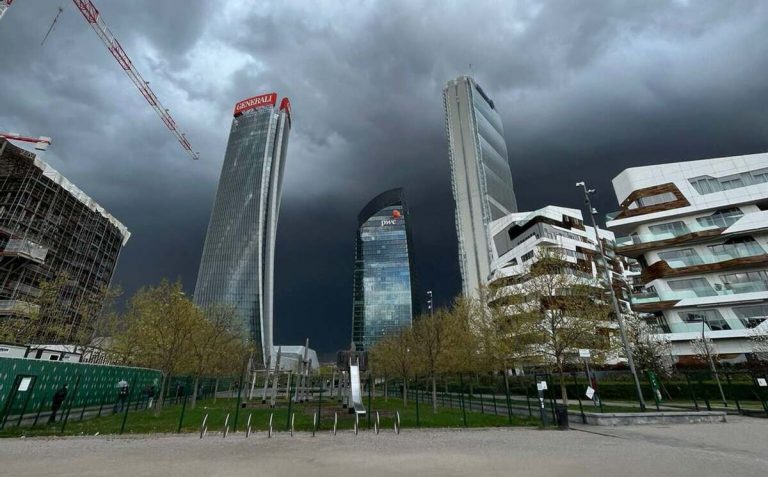 Perchè non c'è stato nessun temporale a Milano? Cos'è successo