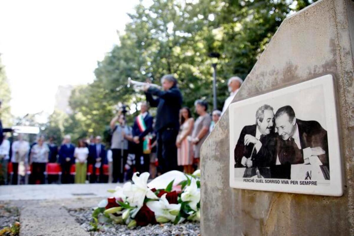 Omaggio a Paolo Borsellino: Milano ricorda il giudice a 30 anni dalla morte