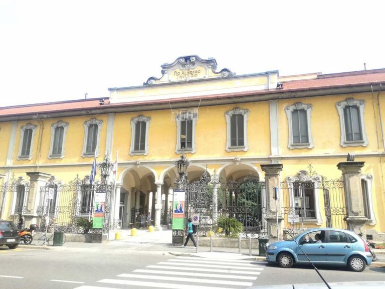 Inchiesta sulle morti al Trivulzio per Covid, il gip: “No all’archiviazione”
